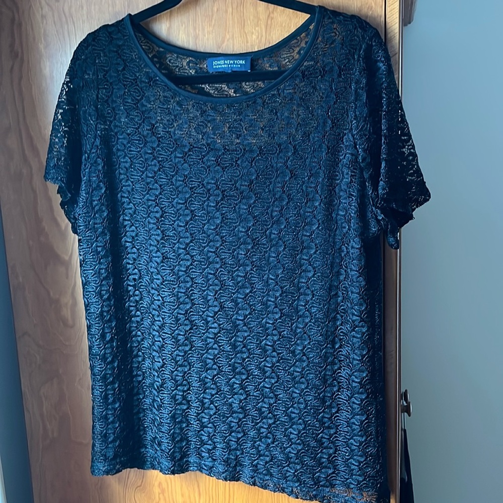 Jones New York 1X black lace top